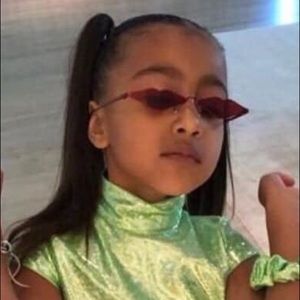 Meet your Posher, Rosa